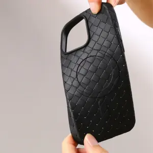 Braided Magnetic TPU case for iP14